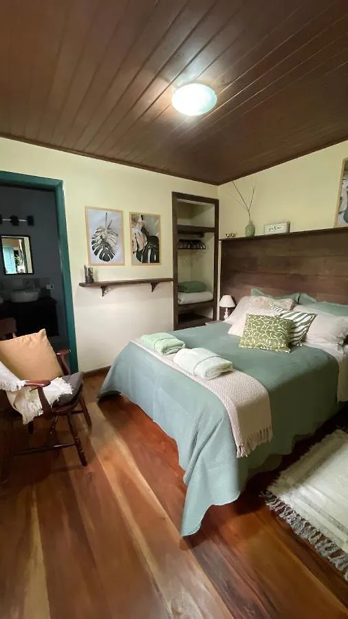 Petite Maison - Dona Belandira Campos do Jordão